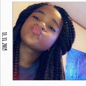 Meet your Posher, Precious